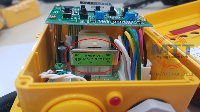 Thiết Bị Cầu Trục MTT Hàn Quốc Bộ báo quá tải cầu trục Jungho JDL-100 Thiết Bị Cầu Trục MTT Hàn Quốc Bộ báo quá tải cầu trục Jungho JDL-100