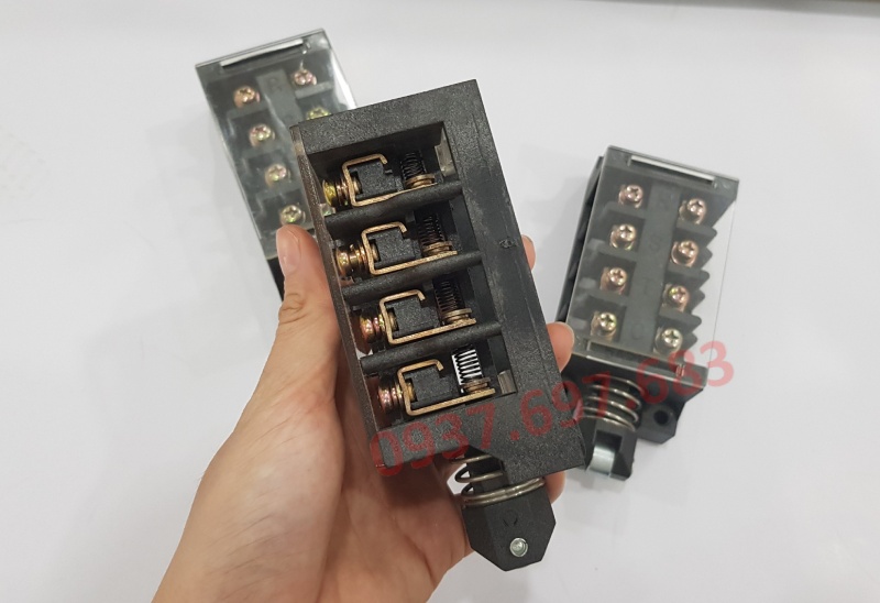 Thiết Bị Cầu Trục MTT Hàn Quốc Công tắc ngắt hành trình nâng hạ Palang Thiết Bị Cầu Trục MTT Hàn Quốc Công tắc ngắt hành trình nâng hạ Palang