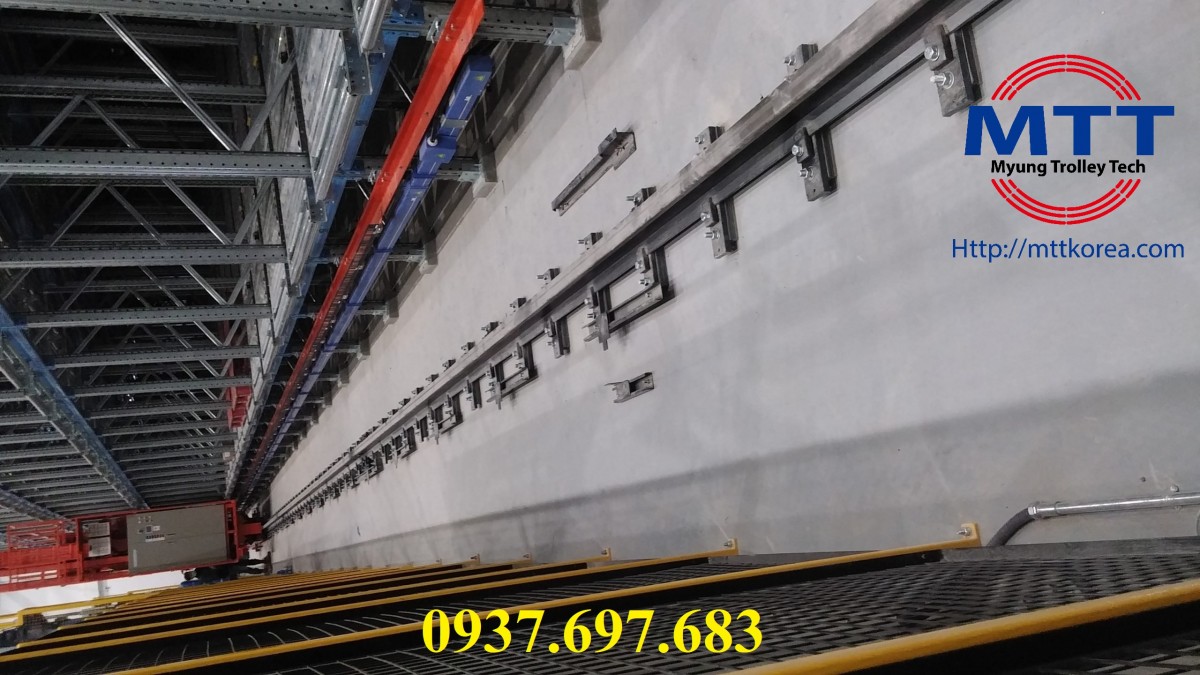 Thiết Bị Cầu Trục MTT Hàn Quốc Ray hộp kín 4P 60A LCL Hàn Quốc Thiết Bị Cầu Trục MTT Hàn Quốc Ray hộp kín 4P 60A LCL Hàn Quốc