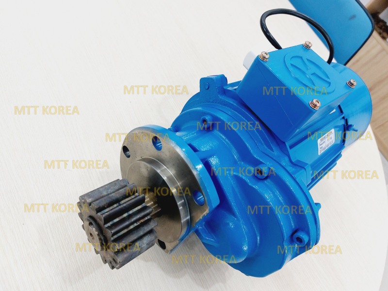 Thiết Bị Cầu Trục MTT Hàn Quốc Motor dầm biên 2.2kw x 4P Thiết Bị Cầu Trục MTT Hàn Quốc Motor dầm biên 2.2kw x 4P